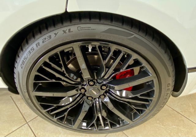 Used 2021 Land Rover Range Rover P525 Westminster Edition LWB image 36