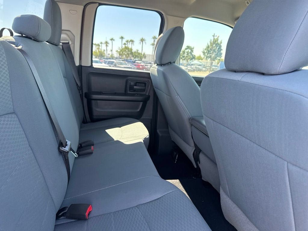 Used 2018 RAM 1500 Express RWD image 26