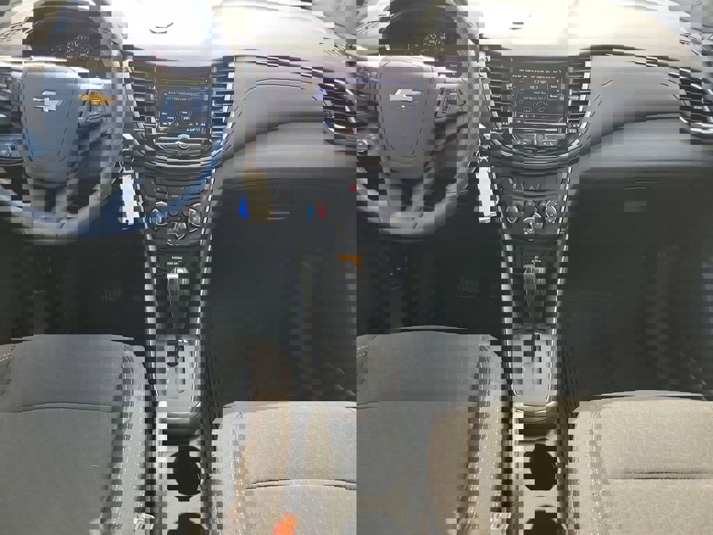 Certified 2019 Chevrolet Trax LS w/ Tint and Cruise Package image 11