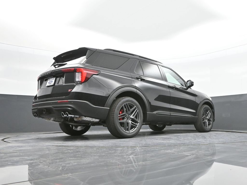 New 2026 Ford Explorer ST AWD/4WD image 54