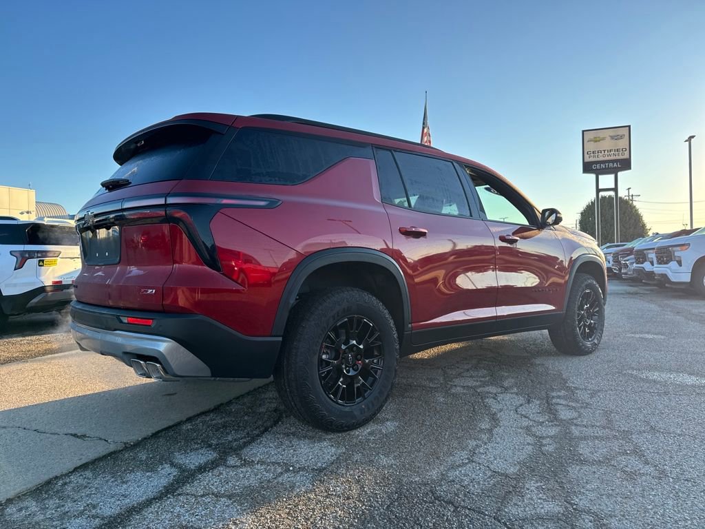 New 2026 Chevrolet Traverse Z71 w/ Driver Confidence Package image 5