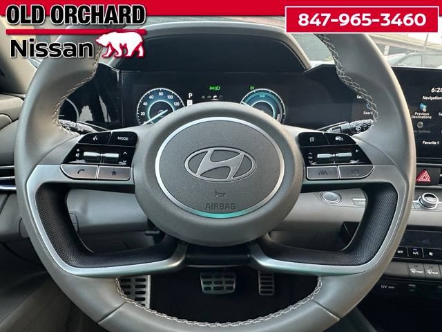Used 2025 Hyundai Elantra SEL FWD image 23