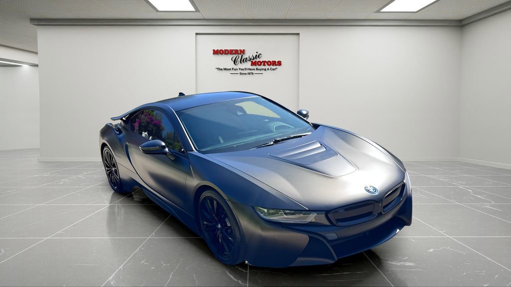 Used 2019 BMW i8 Coupe AWD/4WD image 1