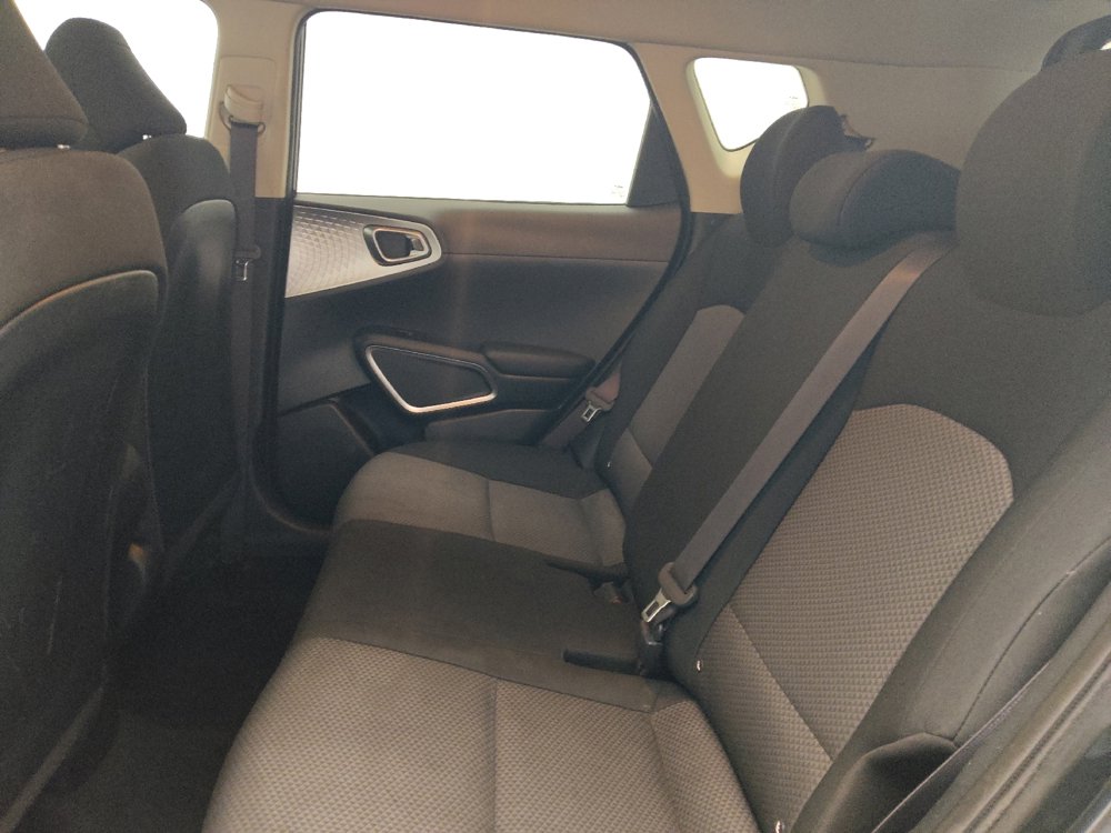 Used 2022 Kia Soul LX w/ Technology Package image 18