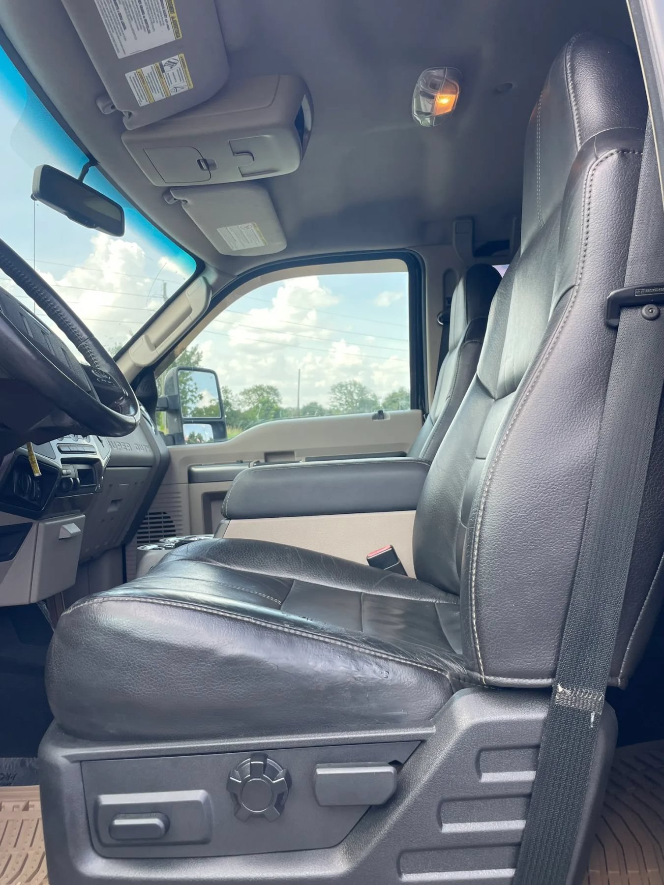Used 2009 Ford F250 FX4 AWD/4WD image 21