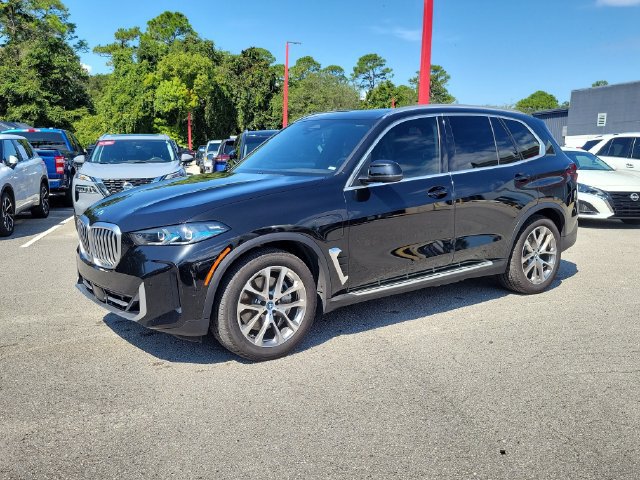 Used 2025 BMW X5 xDrive50e AWD/4WD image 5