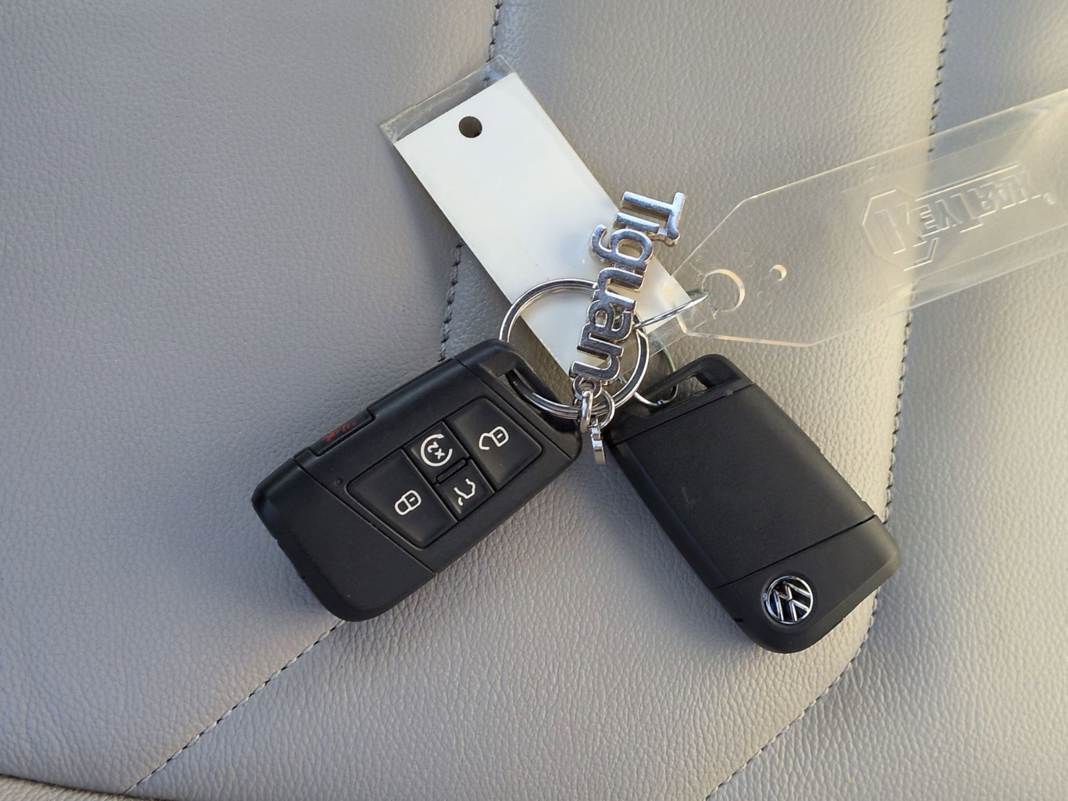 Used 2021 Volkswagen Tiguan SEL Premium R-Line w/ 3rd Row Seat Package image 33