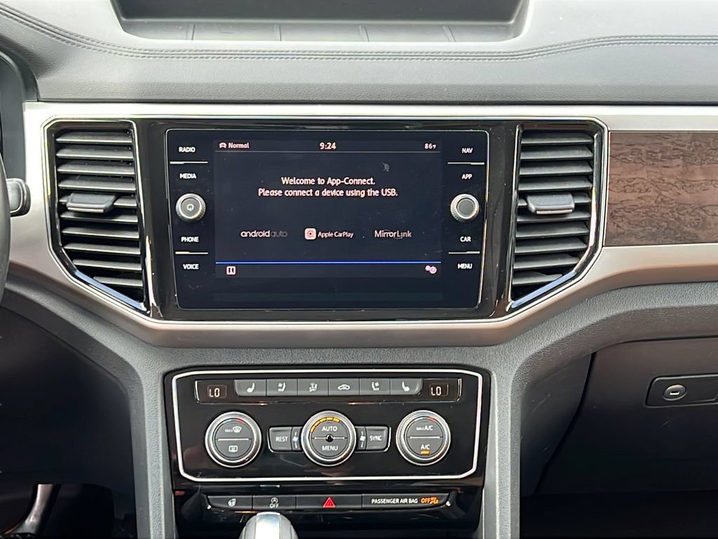 Used 2018 Volkswagen Atlas SEL Premium AWD/4WD image 14