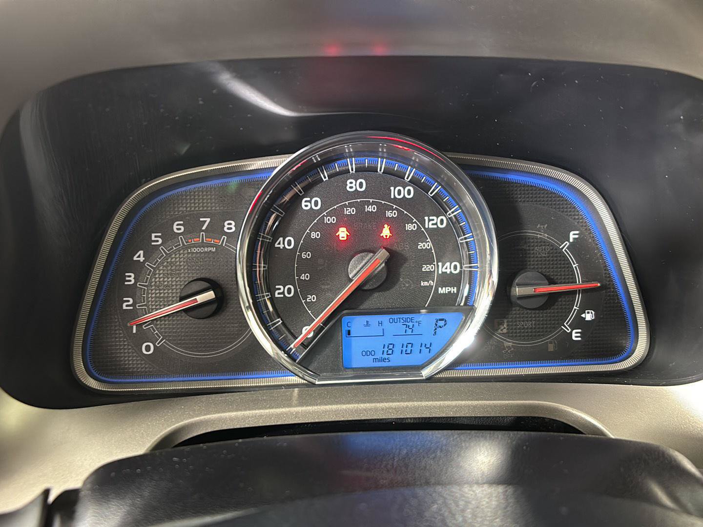 Used 2015 Toyota RAV4 Limited AWD/4WD image 3