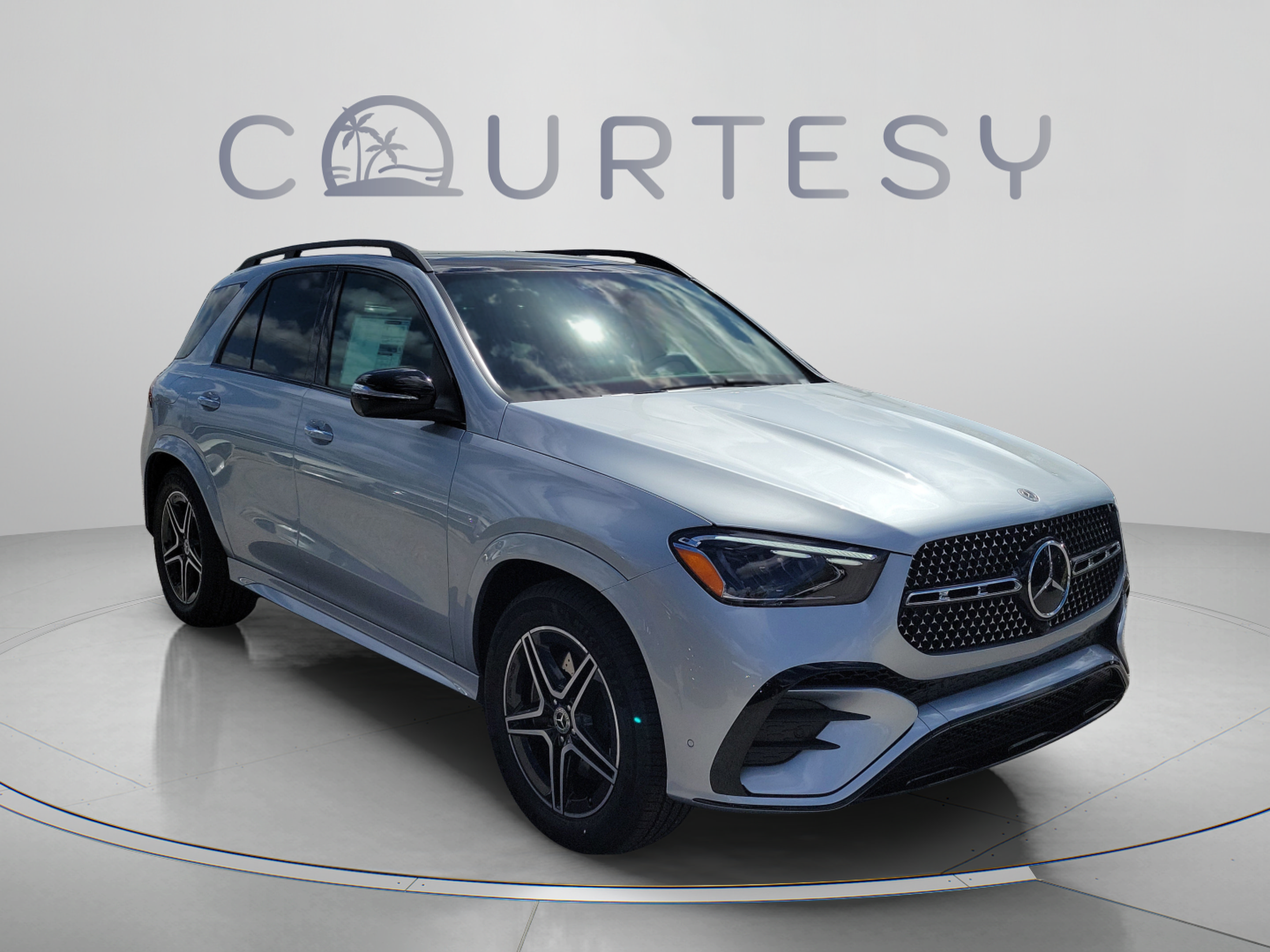 New 2026 Mercedes-Benz GLE 580 4MATIC image 5