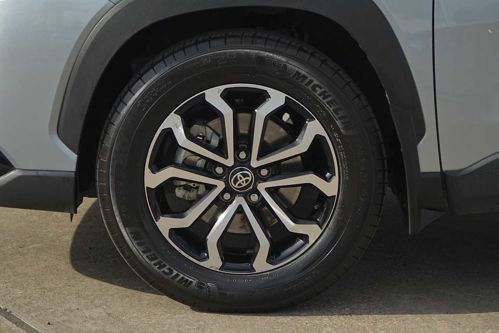 Used 2024 Toyota Corolla Cross S image 7