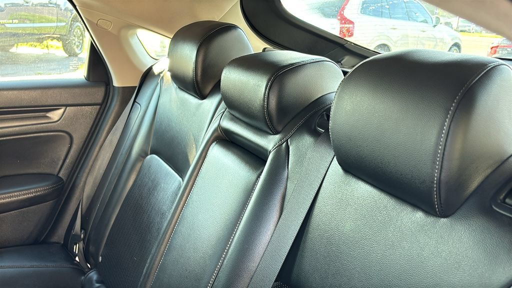 Used 2023 Honda Civic EX-L image 9