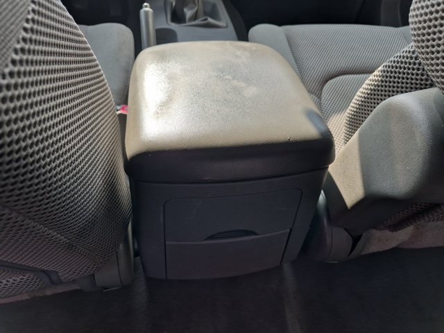 Used 2007 Nissan Frontier SE w/ SE Value Truck Pkg RWD image 15