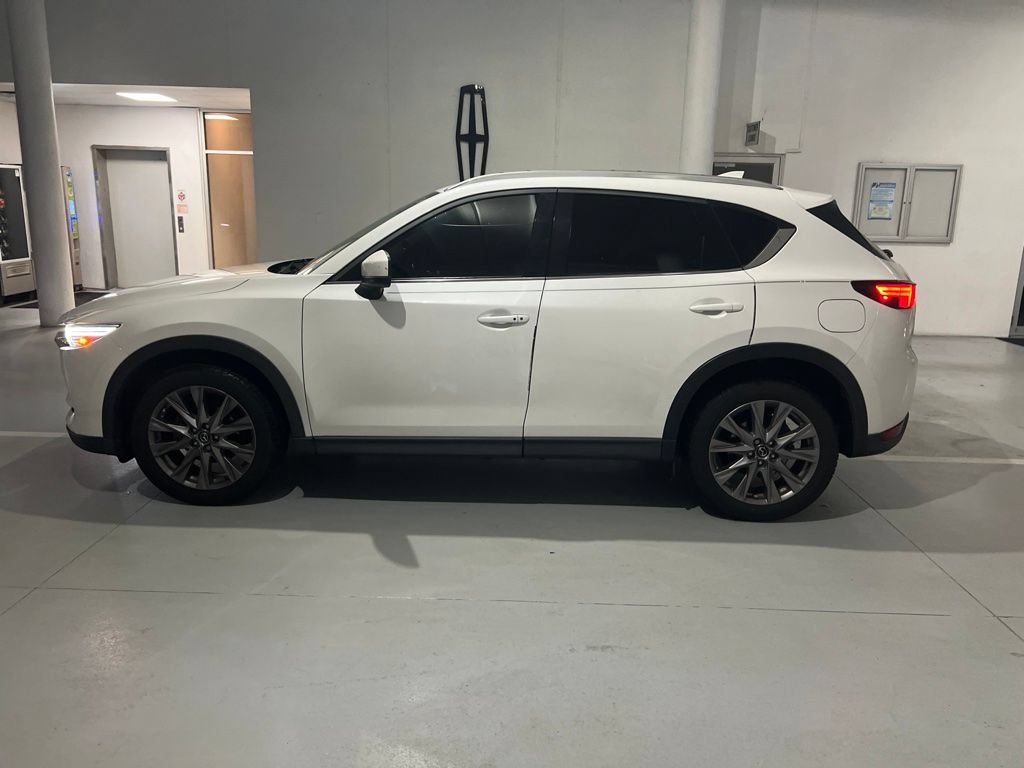 Used 2019 MAZDA CX-5 Grand Touring FWD image 8