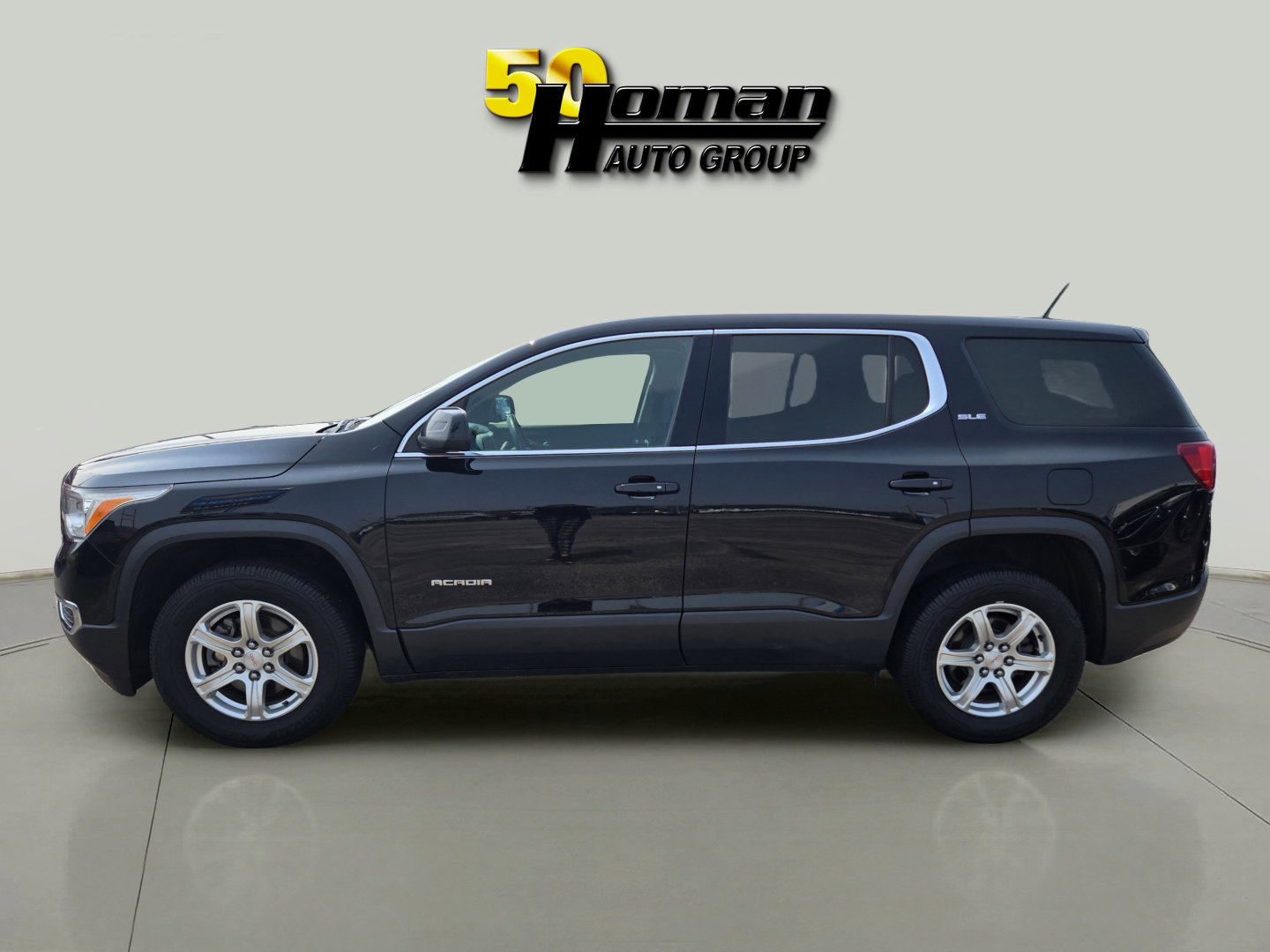 Used 2019 GMC Acadia SLE w/ LPO, Floor Liner Package image 2
