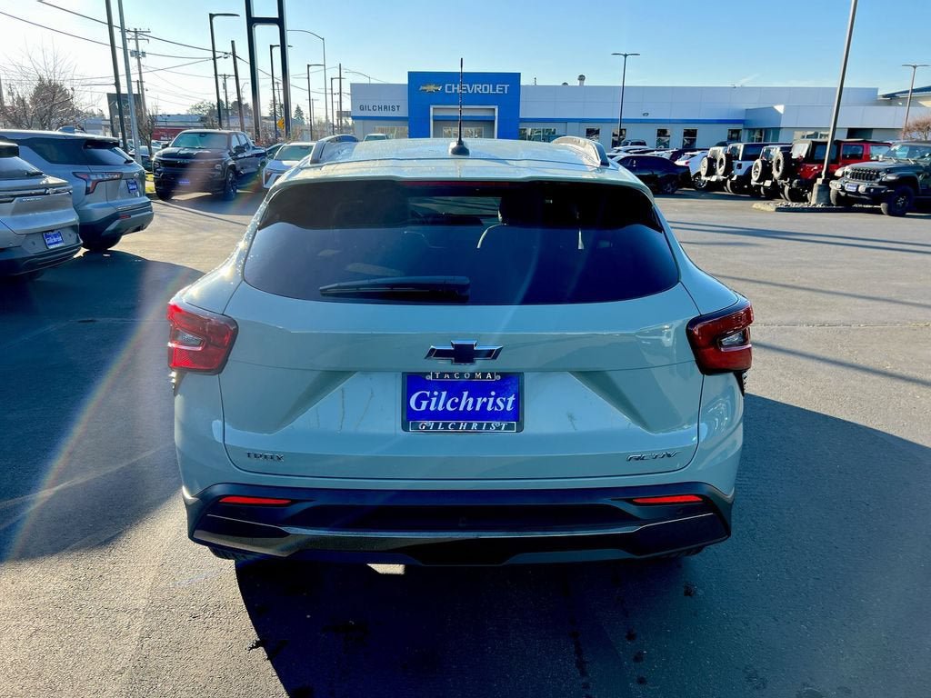 New 2026 Chevrolet Trax ACTIV w/ Sunroof Package FWD image 26