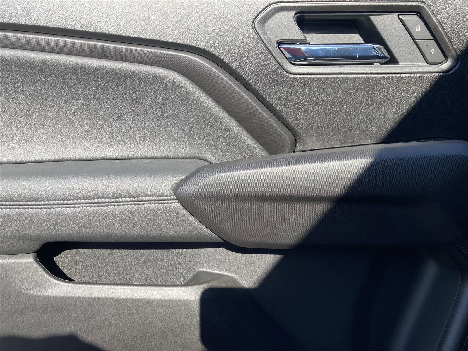 New 2026 GMC Canyon Elevation w/ Convenience Package image 25