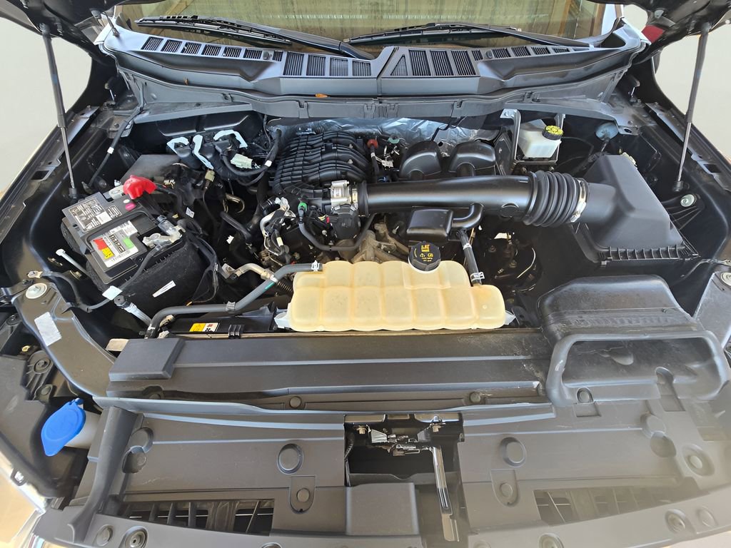 Used 2021 Ford F150 XLT image 60