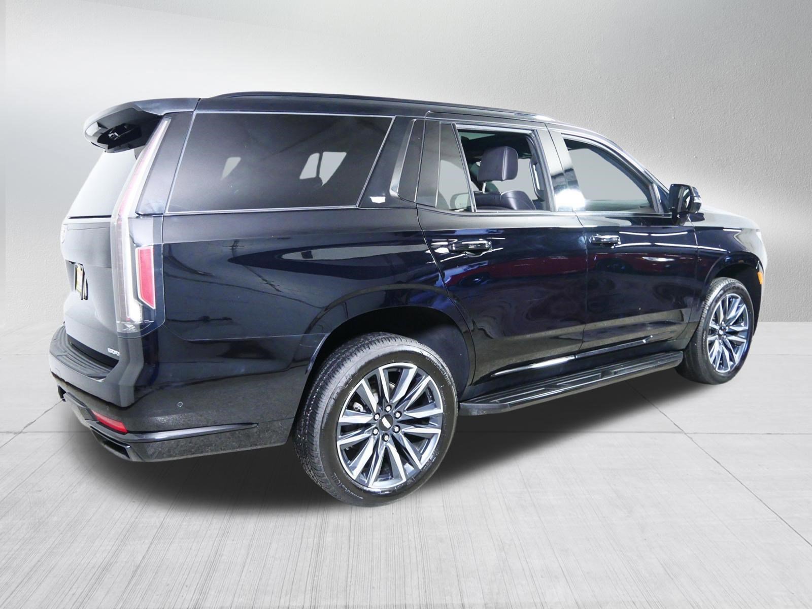 Certified 2022 Cadillac Escalade Sport w/ LPO, Floor Liner Package AWD/4WD image 7