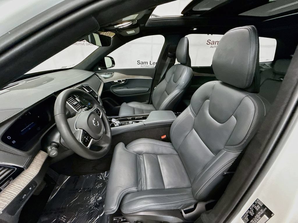 Used 2023 Volvo XC90 T8 Ultimate AWD/4WD image 21