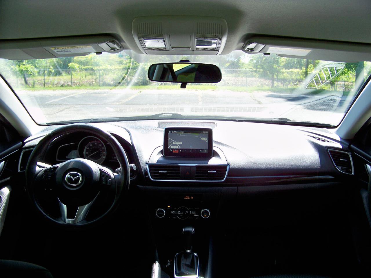 Used 2014 MAZDA MAZDA3 i Touring w/ Technology Package FWD image 38