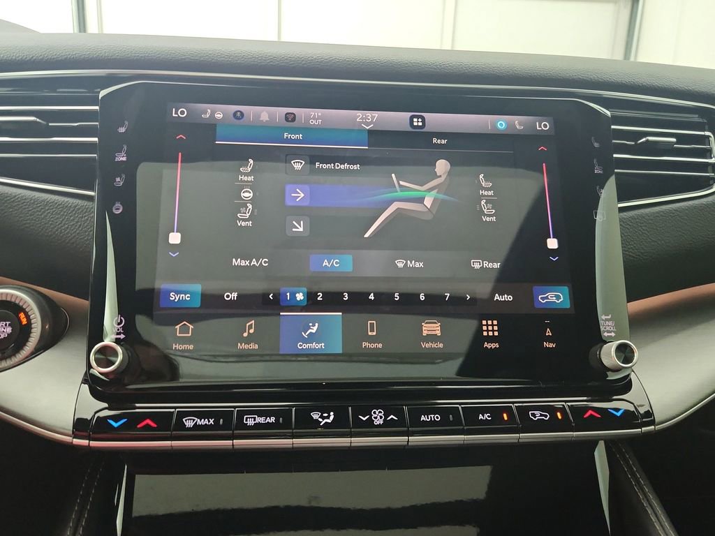 New 2026 Jeep Grand Wagoneer L 4WD image 27