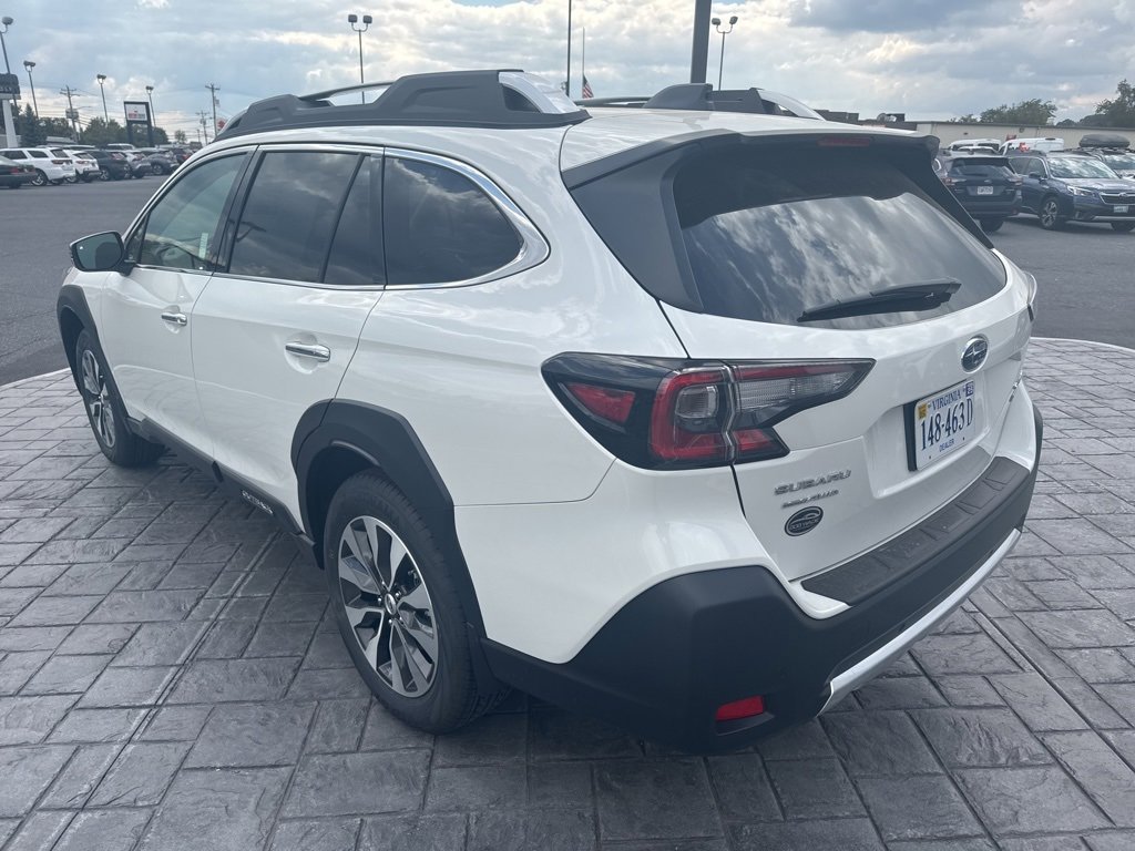 New 2025 Subaru Outback Touring image 6