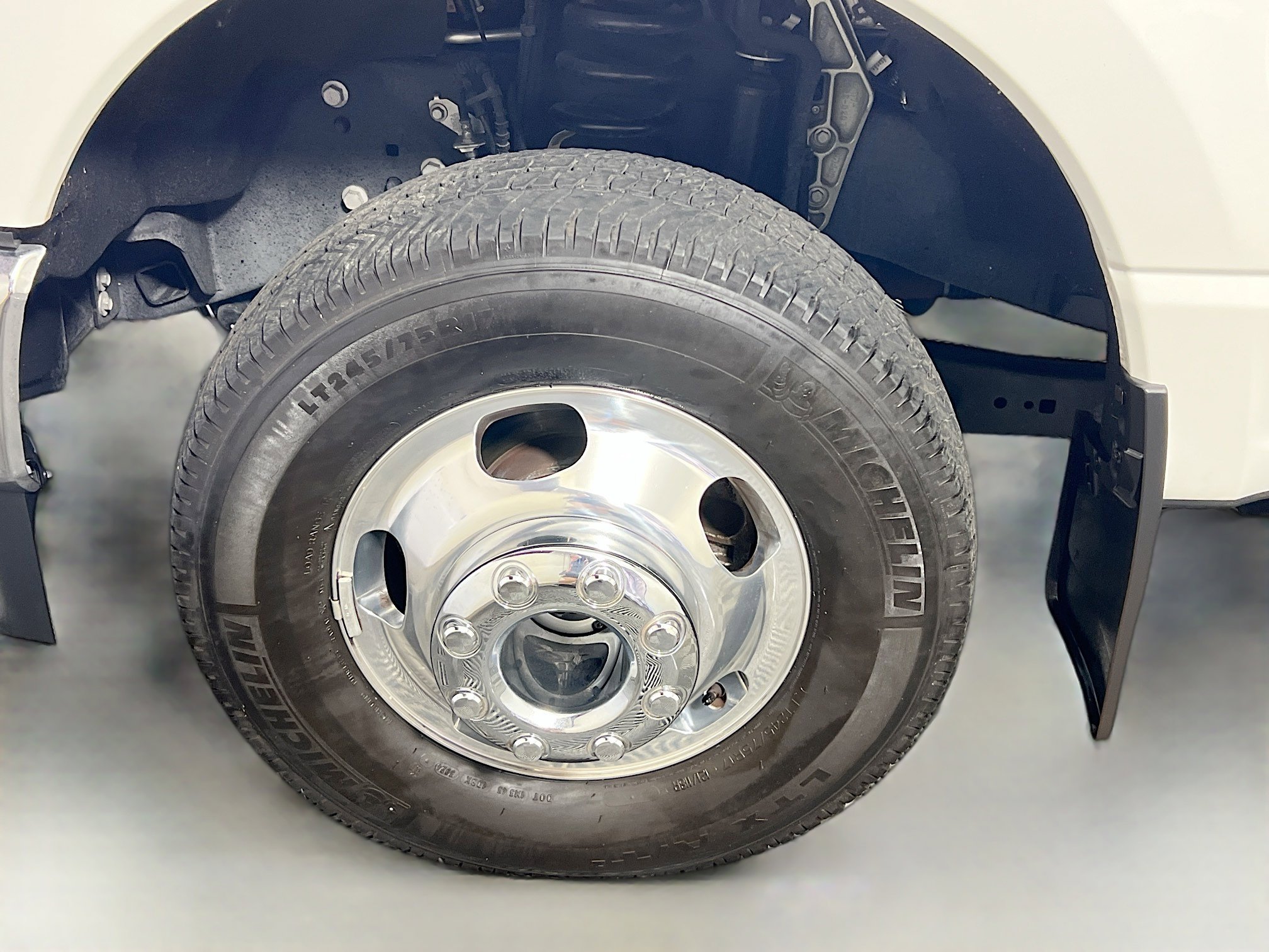 Used 2024 Ford F350 Lariat w/ Lariat Ultimate Package image 13