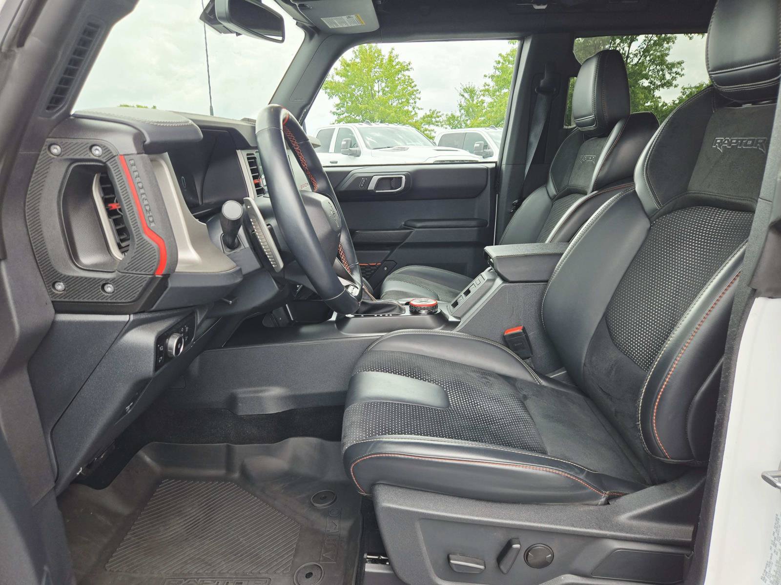 Used 2023 Ford Bronco Raptor AWD/4WD image 12