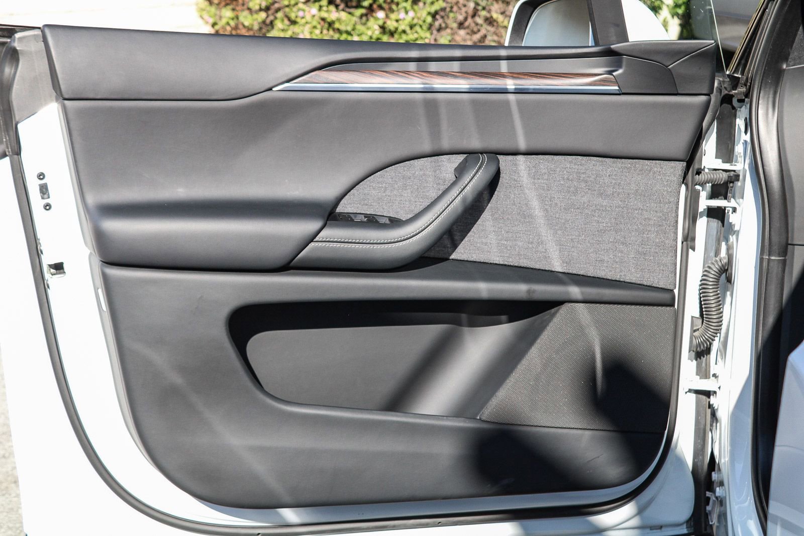 Used 2023 Tesla Model X image 22