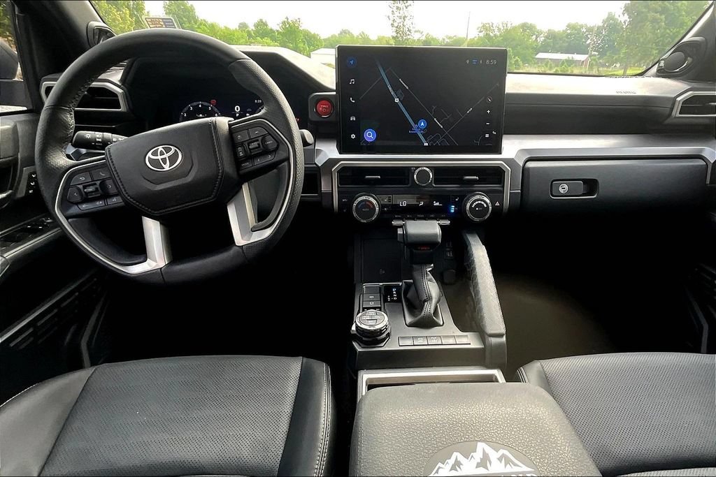 Used 2025 Toyota 4Runner TRD Off-Road Premium AWD/4WD image 12