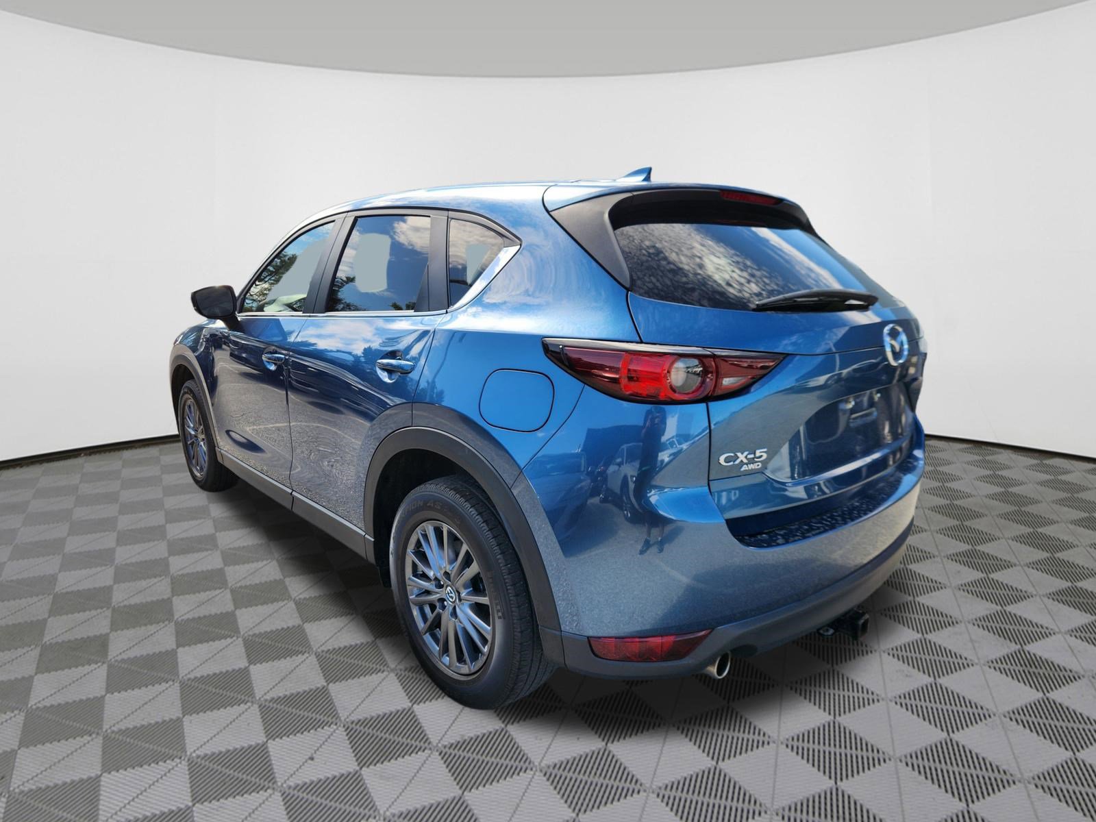 Certified 2021 MAZDA CX-5 Touring w/ Touring Preferred SV Package AWD/4WD image 3