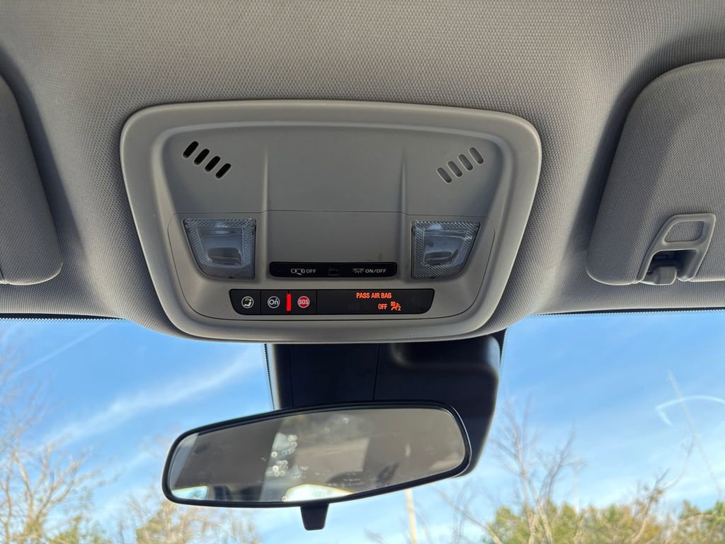 Used 2023 Chevrolet Malibu LT image 27