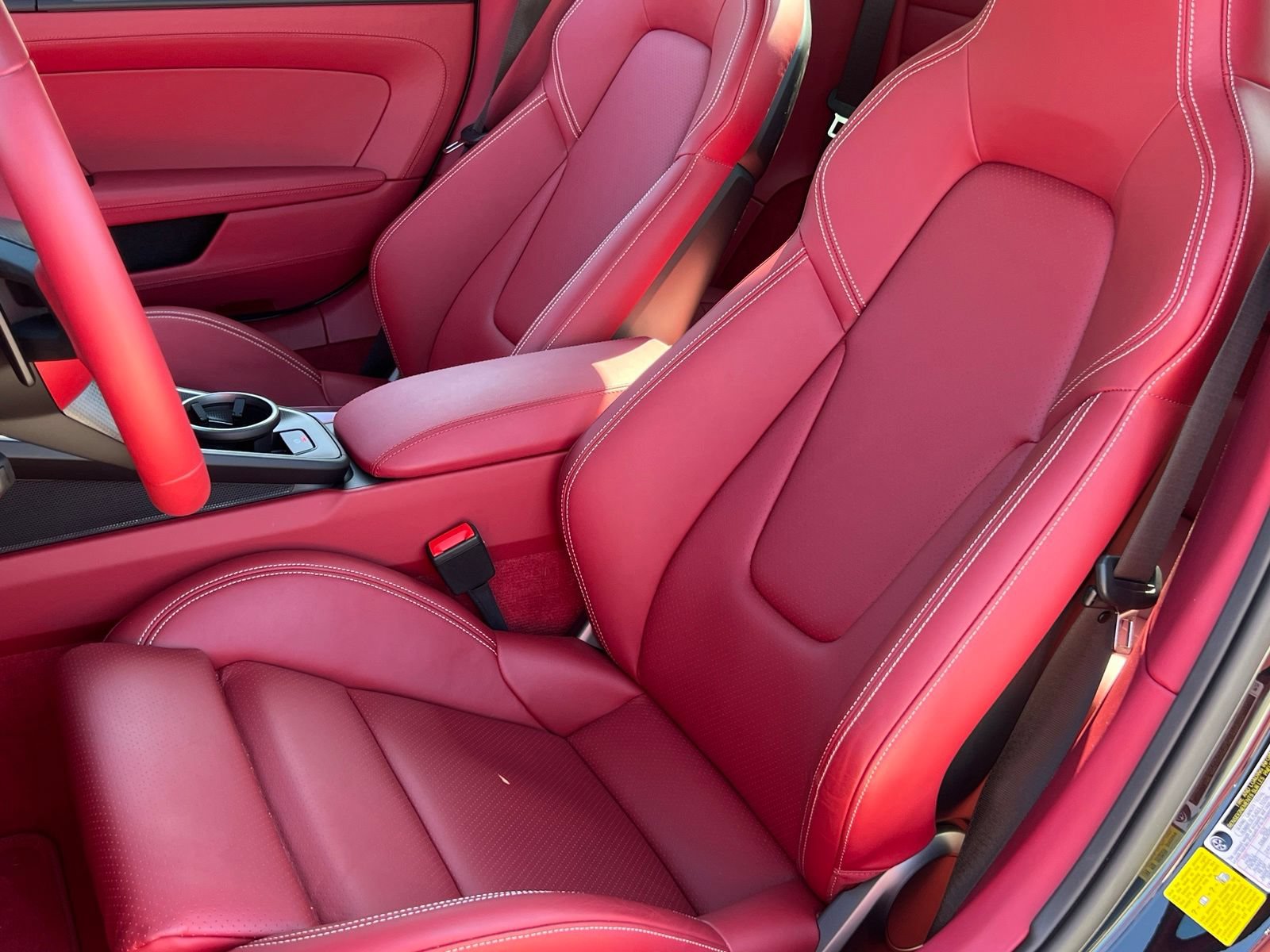 Certified 2026 Porsche 911 Targa 4 GTS AWD/4WD image 5