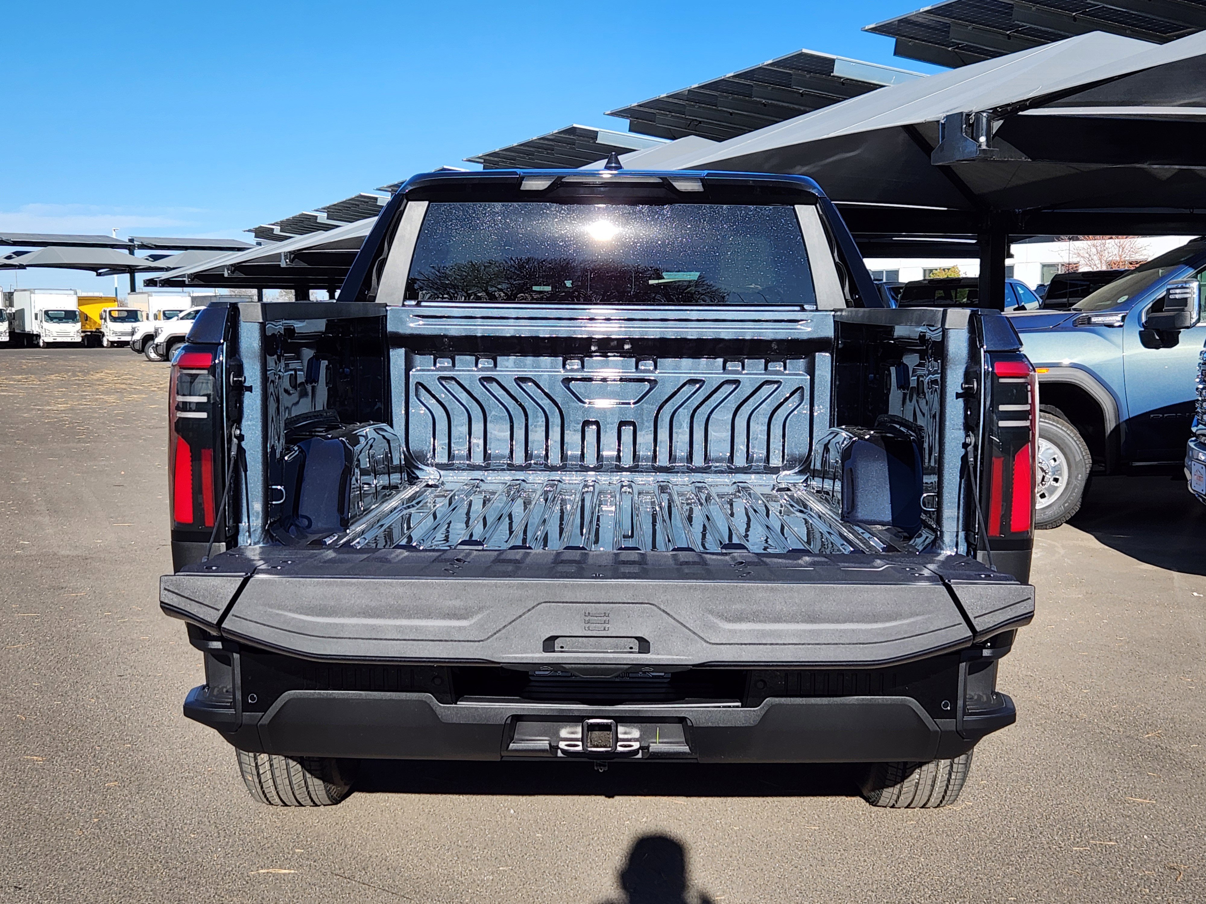 New 2026 GMC Sierra EV Elevation image 17