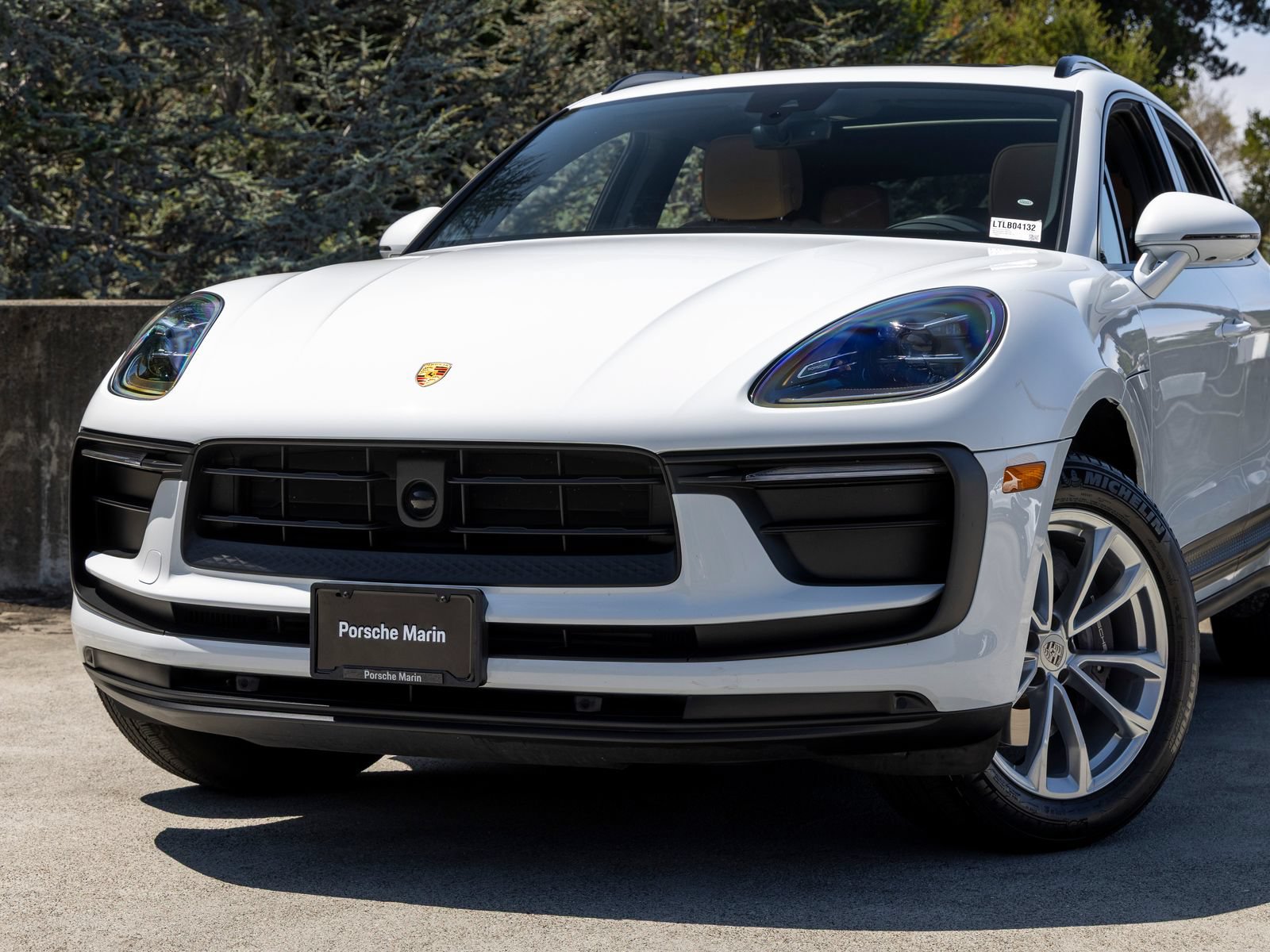 Certified 2026 Porsche Macan AWD/4WD image 7