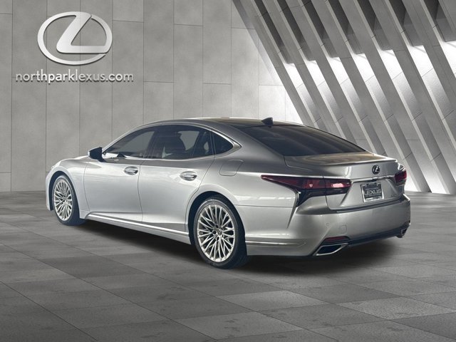 Certified 2025 Lexus LS 500 w/ Interior Upgrade Package image 2