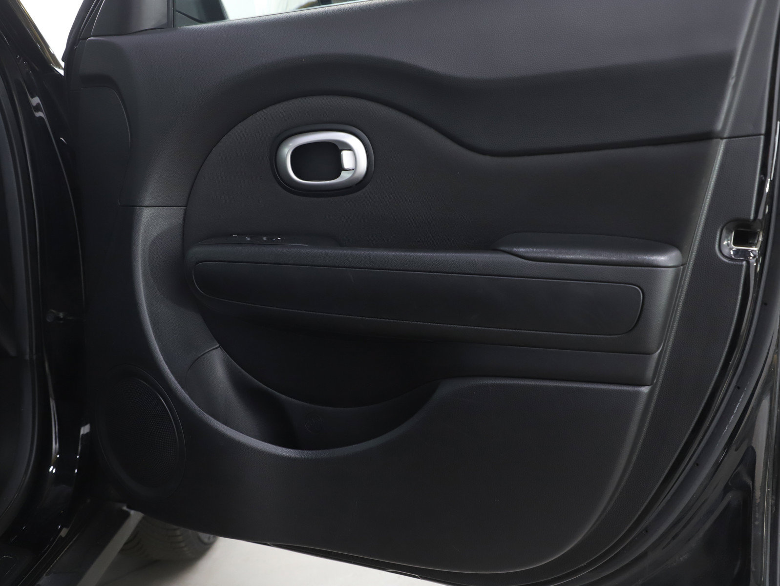 Used 2017 Kia Soul w/ Convenience Package FWD image 11