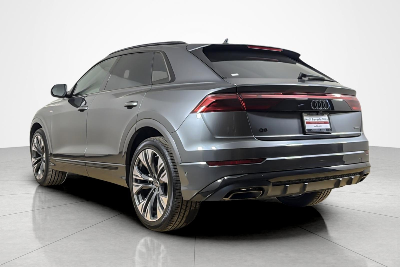 New 2026 Audi Q8 Premium Plus AWD/4WD image 4