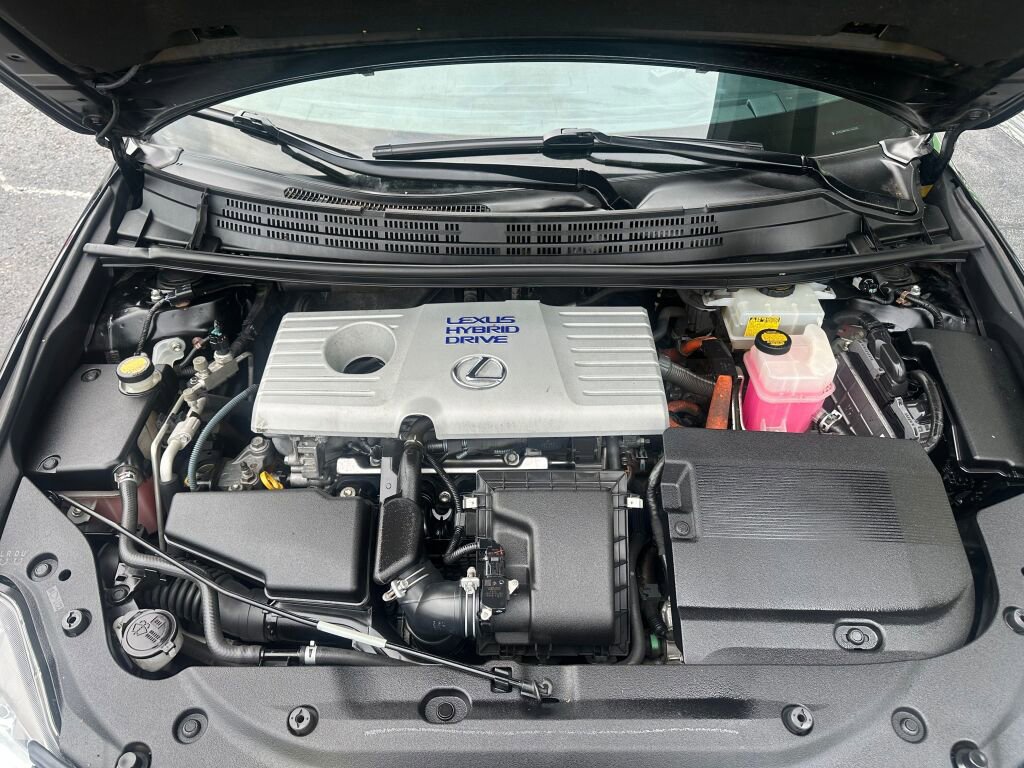 Used 2013 Lexus CT 200h image 21