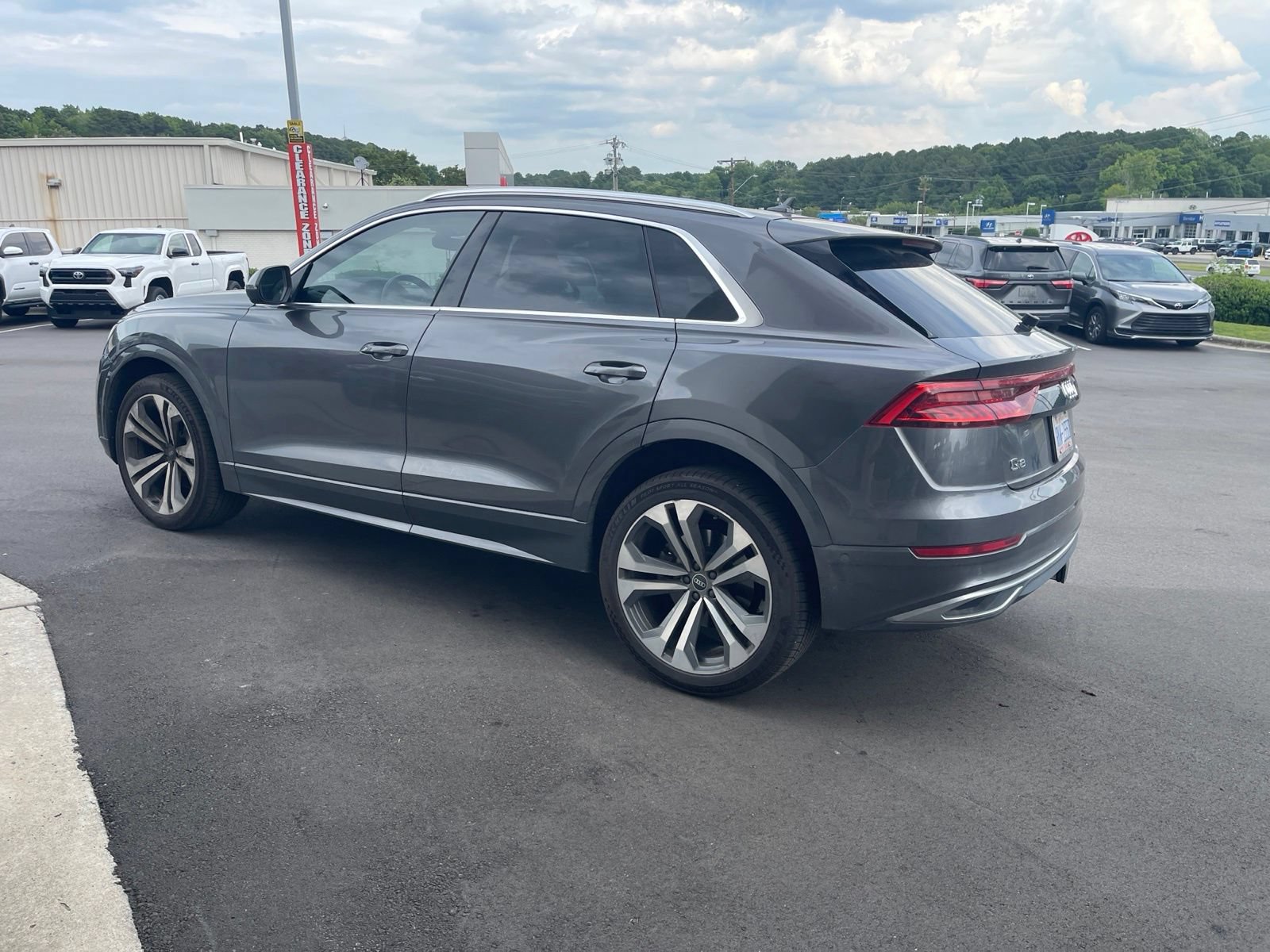 Used 2021 Audi Q8 Premium Plus w/ Premium Plus Package AWD/4WD image 13