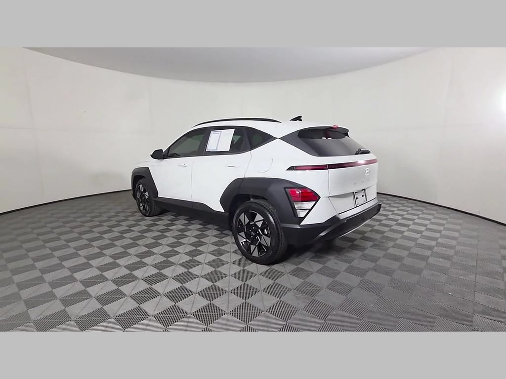 Used 2024 Hyundai Kona SEL FWD image 43