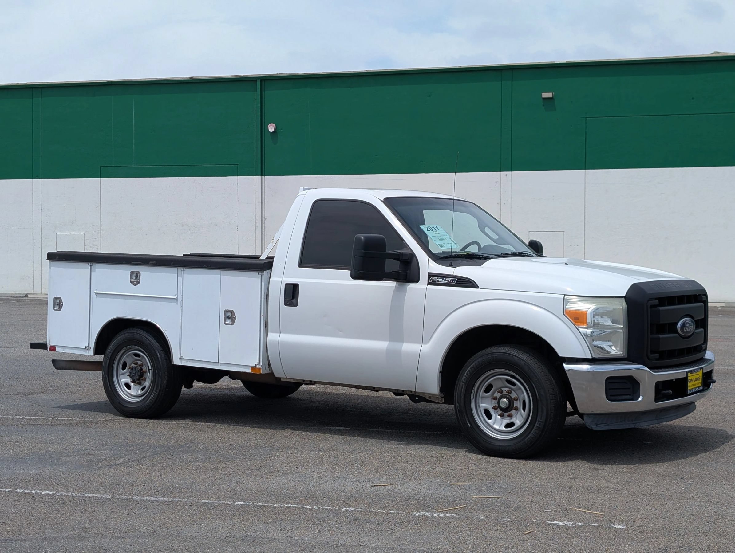 Used 2011 Ford F250 XL w/ XL Value Pkg RWD image 1