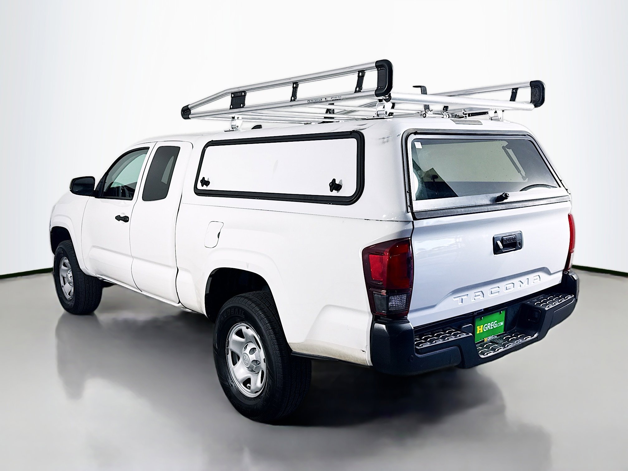Used 2021 Toyota Tacoma SR image 7