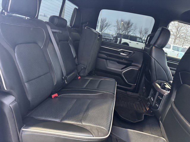 Used 2025 RAM 1500 Laramie w/ Sport Appearance Package image 33