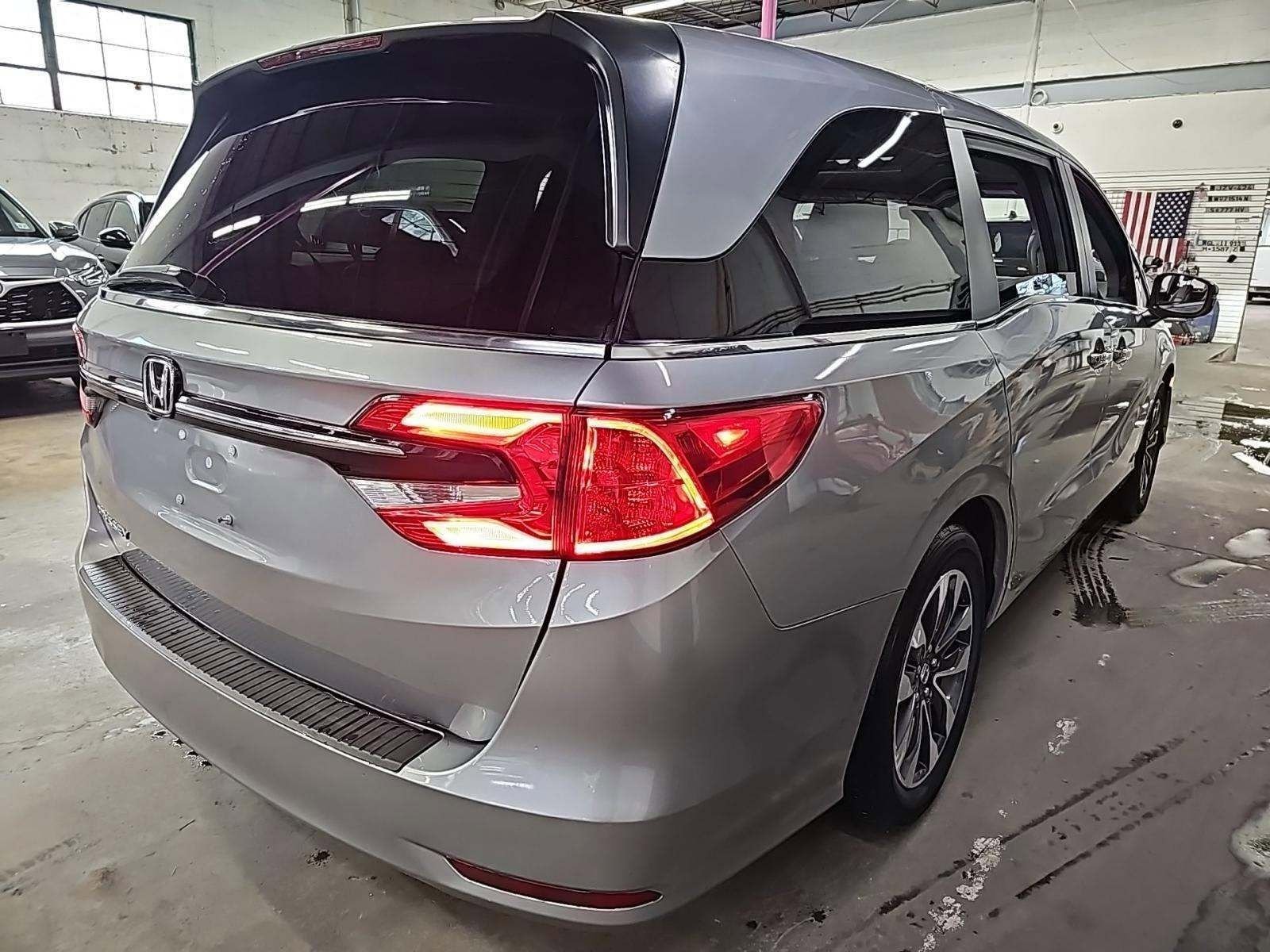 Used 2021 Honda Odyssey EX-L image 6