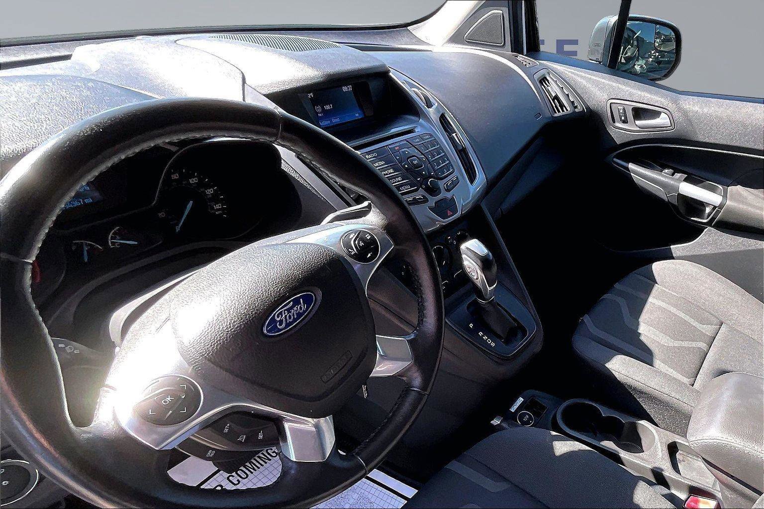 Used 2016 Ford Transit Connect XLT FWD image 8