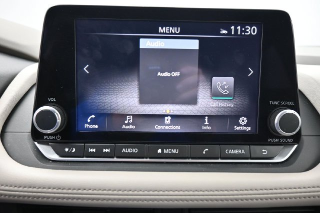 Used 2025 Nissan Rogue SV AWD/4WD image 24