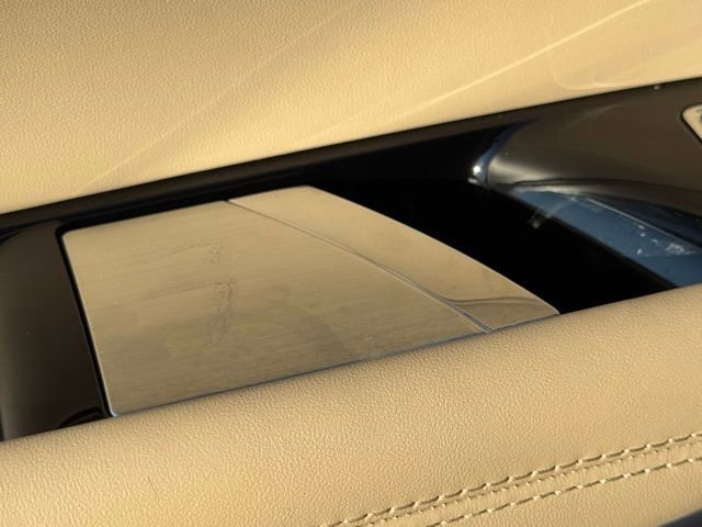 New 2026 Cadillac Lyriq V image 17