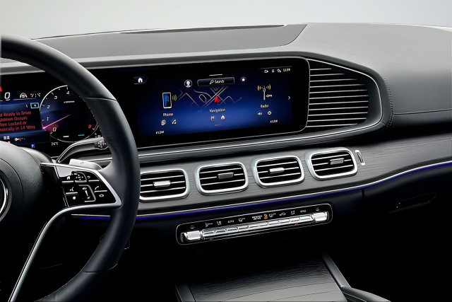 Certified 2024 Mercedes-Benz GLS 450 4MATIC image 9